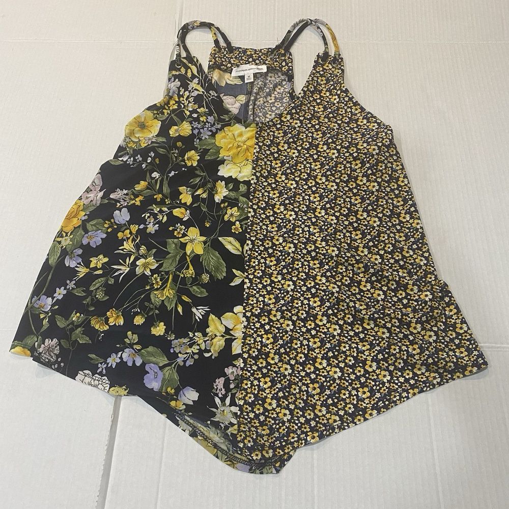 Modern Attraction Womens Top Size Medium